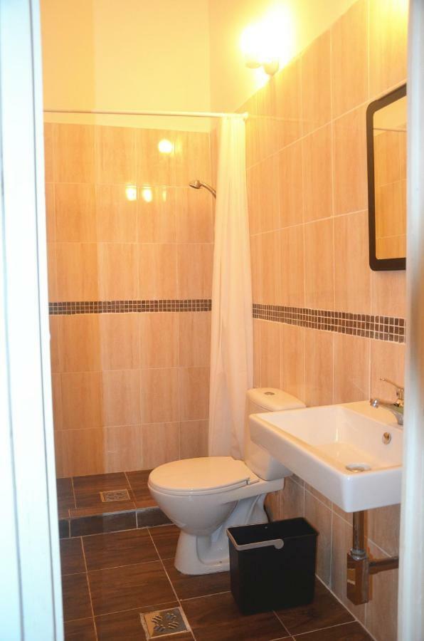 No. 11 With 2 Bathrooms Next To Railway Station Appartement Boedapest